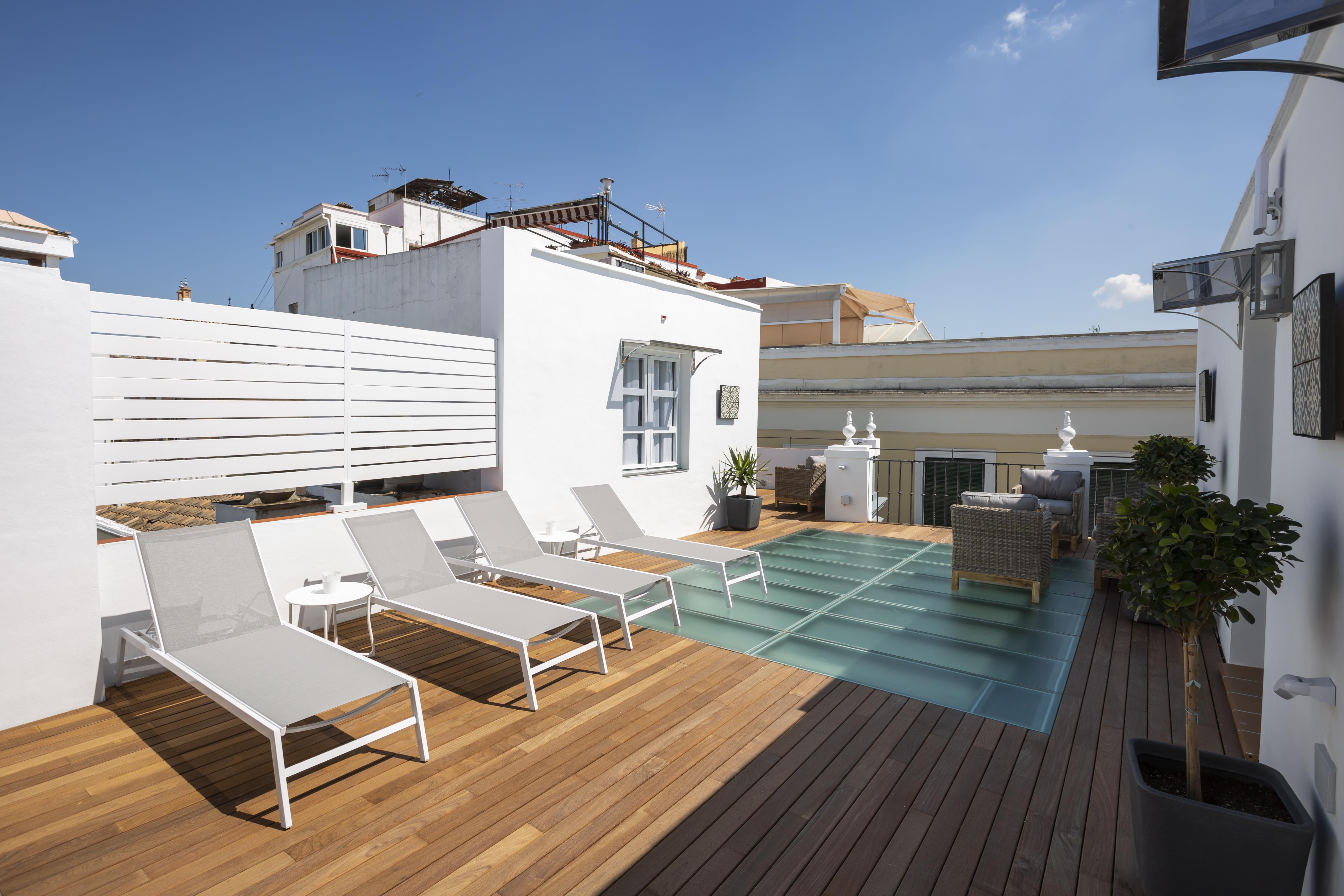 Basic Hotel Sevilla Catedral Экстерьер фото