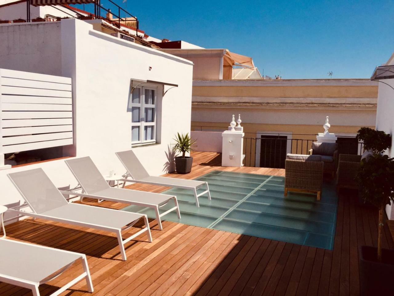 Basic Hotel Sevilla Catedral Экстерьер фото