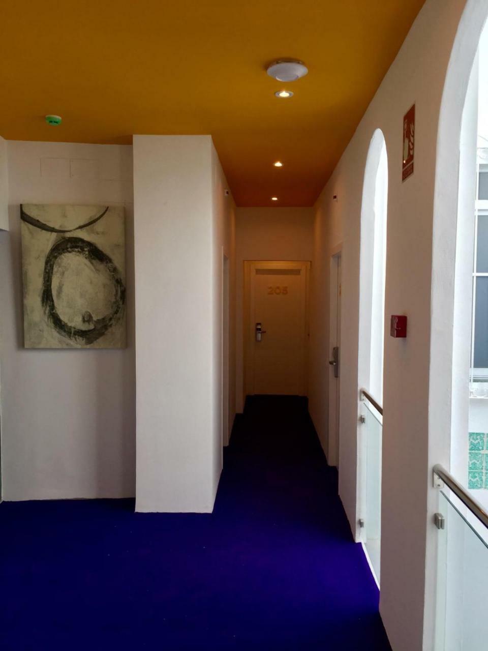 Basic Hotel Sevilla Catedral Экстерьер фото