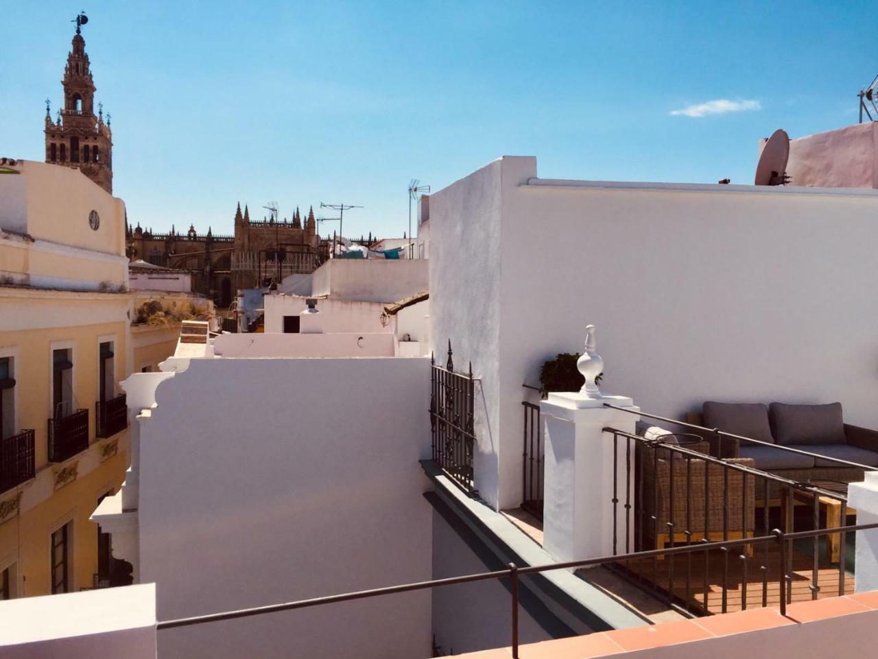 Basic Hotel Sevilla Catedral Экстерьер фото